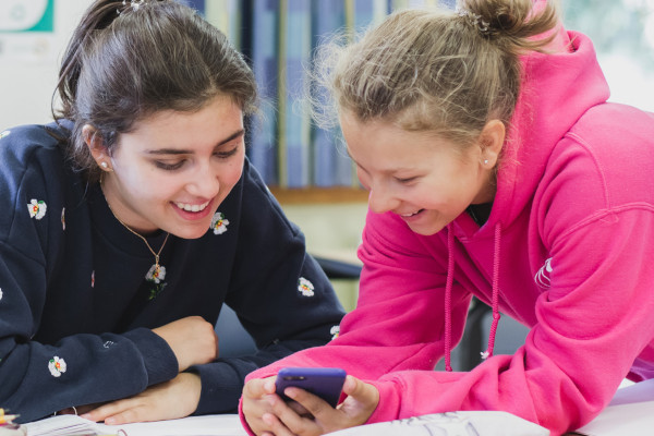 Cours pour jeunes chez Bell Switzerland